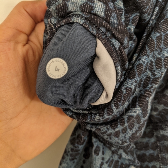 Lululemon Align Pant 28” *Engineered Indigo Lace Starlight Multi Align Pant 4 - Picture 16 of 16